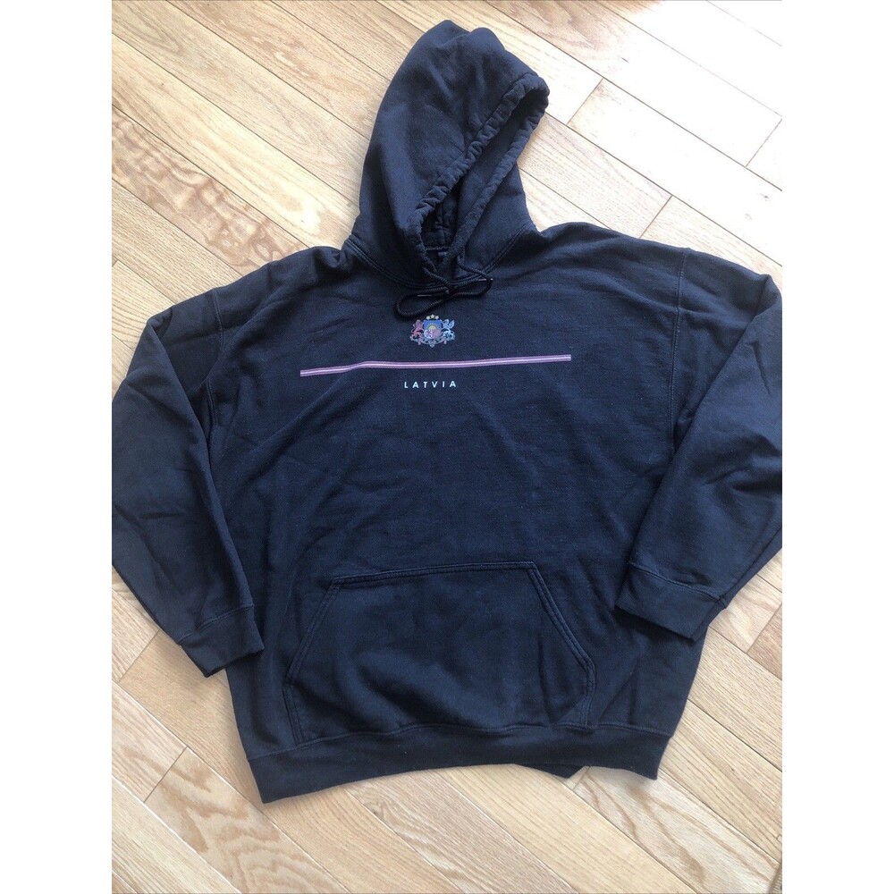 Latvia Logo Hoodie Gildan XL Heavy Blend Black with Drawstring and Pouch